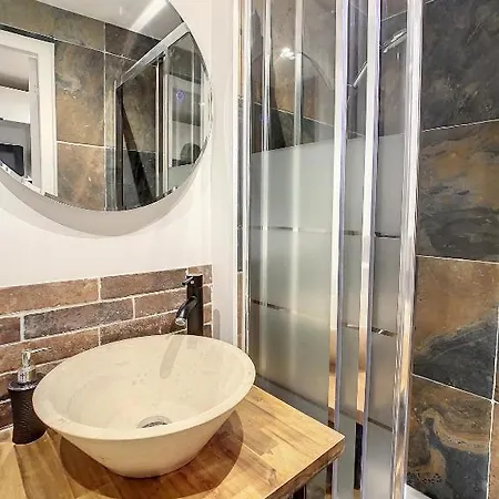 Hyper Centre Safari Equipe Wifi Netflix 2pers Daire