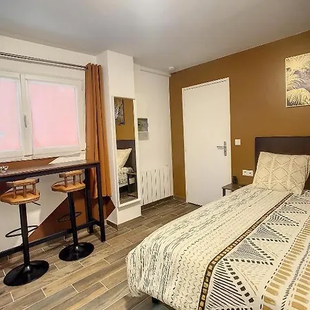 Hyper Centre Safari Equipe Wifi Netflix 2pers *