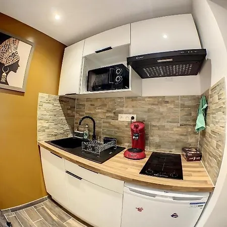 Hyper Centre Safari Equipe Wifi Netflix 2pers