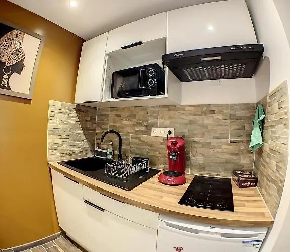 Hyper Centre Safari Equipe Wifi Netflix 2pers